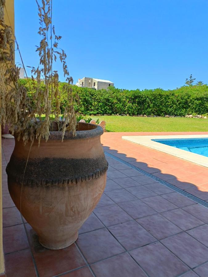 Villa Vega Relax En El Paraiso Es Mercadal Exterior foto