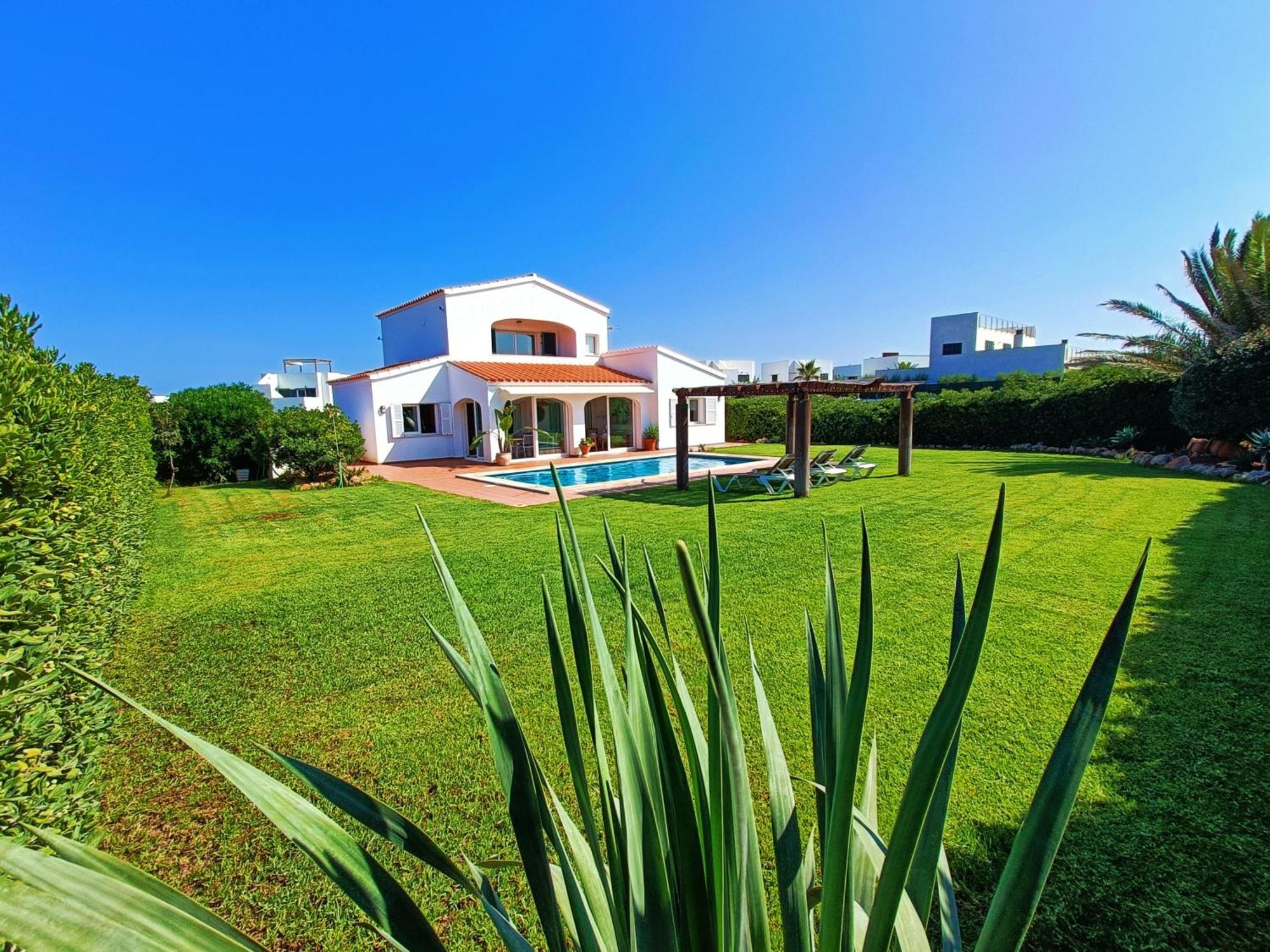Villa Vega Relax En El Paraiso Es Mercadal Exterior foto